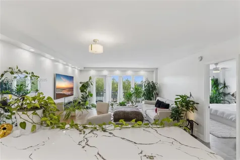340 Sunset Drive Fort Lauderdale FL 33301