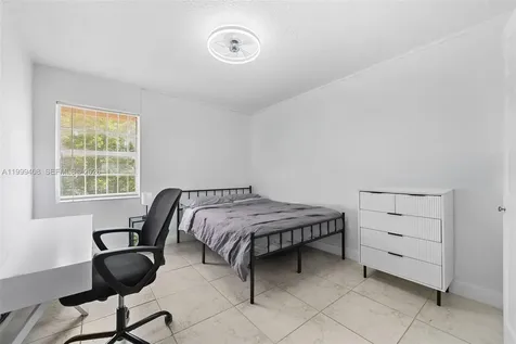 515 SW 3rd Street Miami FL 33130