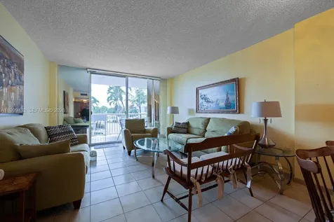 1800 NW 24th Avenue Miami FL 33125