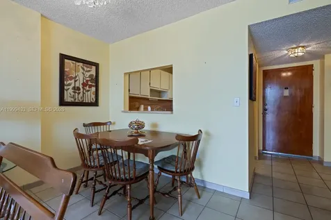 1800 NW 24th Avenue Miami FL 33125