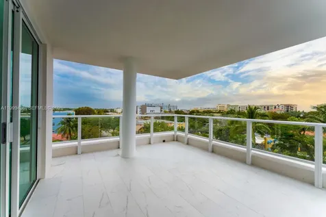 1850 Monroe Street Hollywood FL 33020