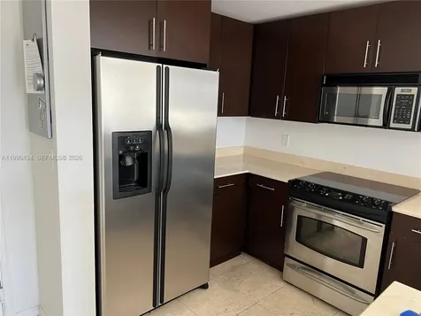 10 Aragon Avenue Coral Gables FL 33134
