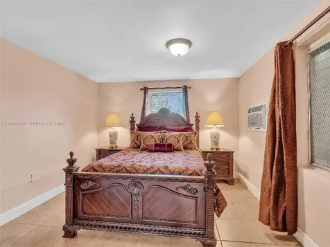 10 SW 72nd Avenue Miami FL 33144