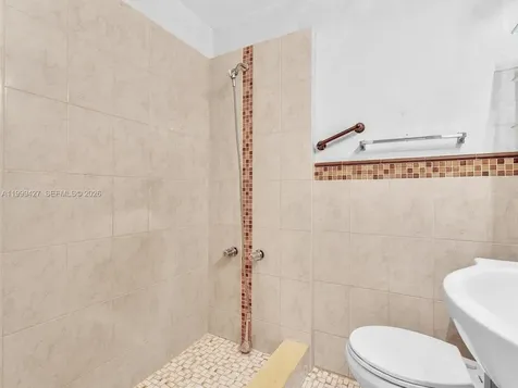 10 SW 72nd Avenue Miami FL 33144