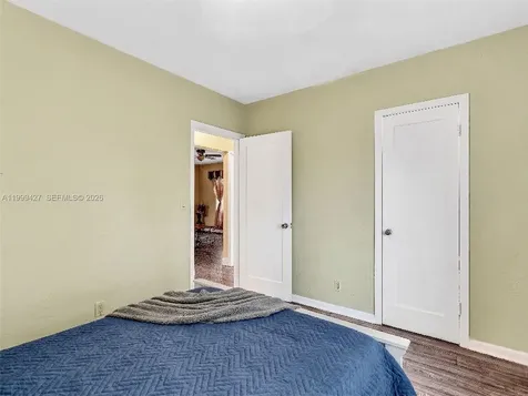 10 SW 72nd Avenue Miami FL 33144