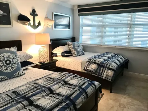 6917 Collins Avenue Miami Beach FL 33141