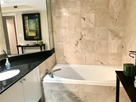 6917 Collins Avenue Miami Beach FL 33141