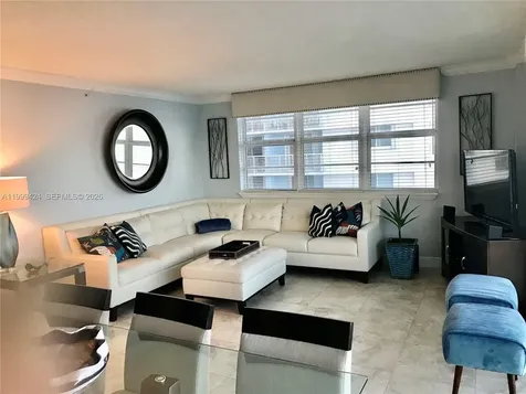 6917 Collins Avenue Miami Beach FL 33141