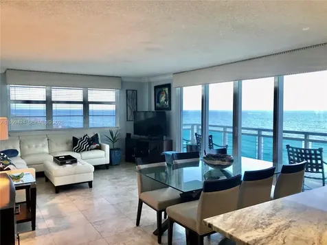 6917 Collins Avenue Miami Beach FL 33141