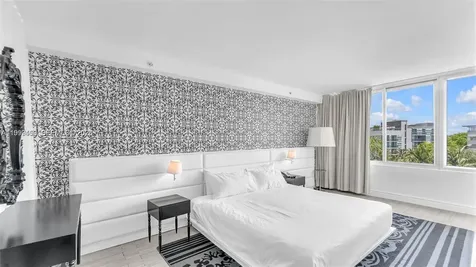 1100 West Avenue Miami Beach FL 33139