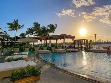 1100 West Avenue Miami Beach FL 33139