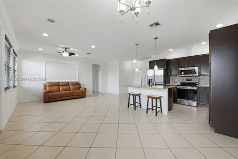 4153 Cascada Circle Cooper City FL 33024