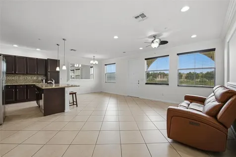 4153 Cascada Circle Cooper City FL 33024