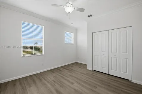 4153 Cascada Circle Cooper City FL 33024