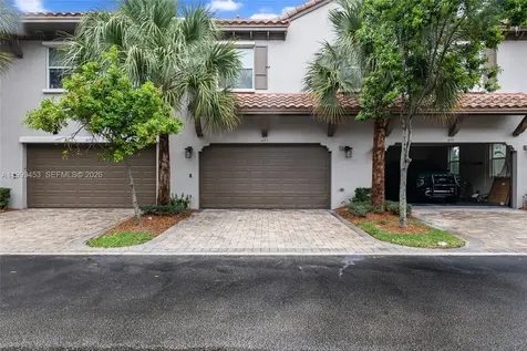 4153 Cascada Circle Cooper City FL 33024