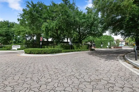 4153 Cascada Circle Cooper City FL 33024