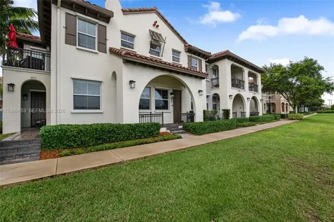 4153 Cascada Circle Cooper City FL 33024