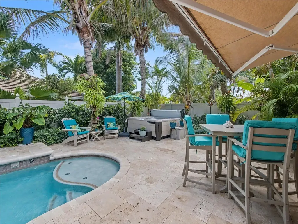 200 Blossom Lane Palm Beach Shores FL 33404