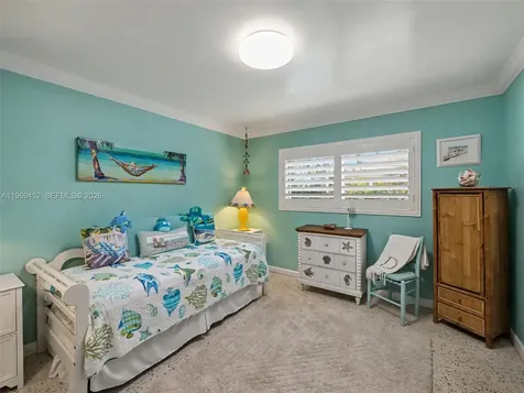 200 Blossom Lane Palm Beach Shores FL 33404