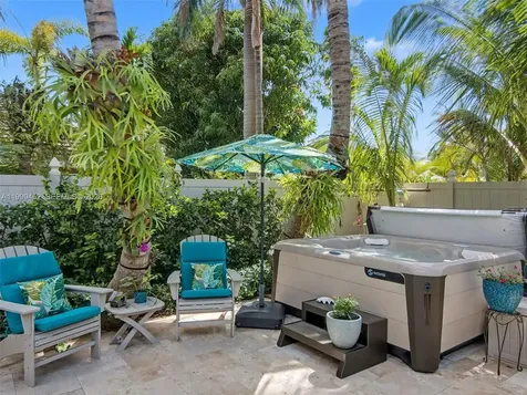 200 Blossom Lane Palm Beach Shores FL 33404