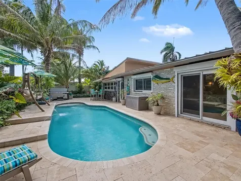 200 Blossom Lane Palm Beach Shores FL 33404