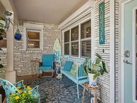 200 Blossom Lane Palm Beach Shores FL 33404
