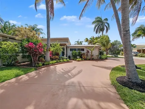 200 Blossom Lane Palm Beach Shores FL 33404