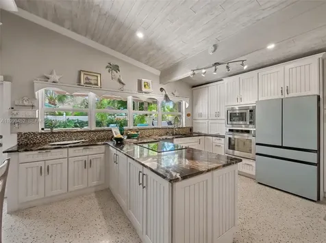 200 Blossom Lane Palm Beach Shores FL 33404
