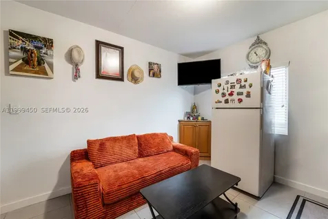 2346 NW 81st Terrace Miami FL 33147