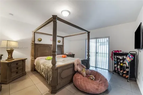2346 NW 81st Terrace Miami FL 33147