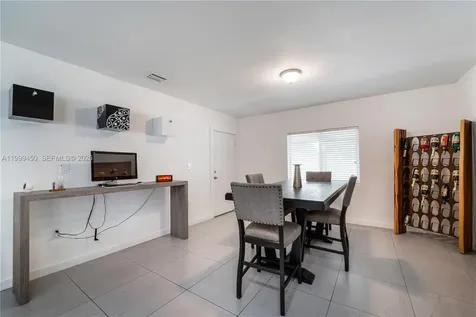 2346 NW 81st Terrace Miami FL 33147
