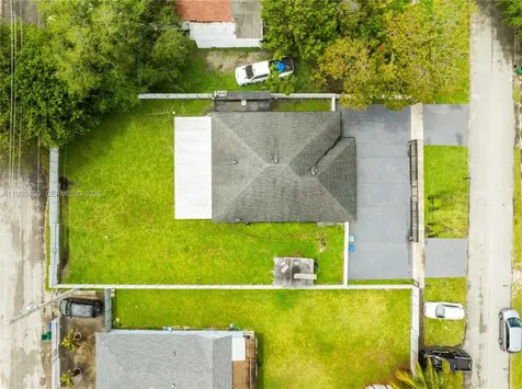 2346 NW 81st Terrace Miami FL 33147