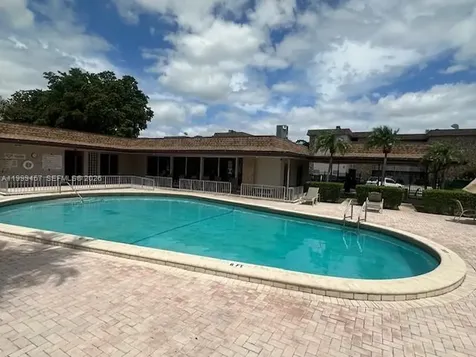 2420 SW 81st Avenue Davie FL 33324
