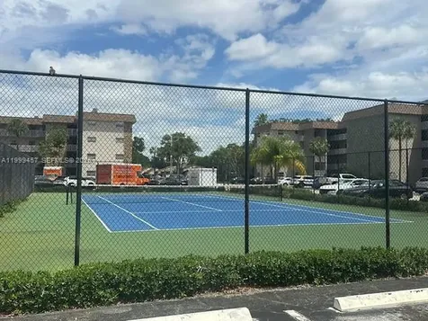 2420 SW 81st Avenue Davie FL 33324