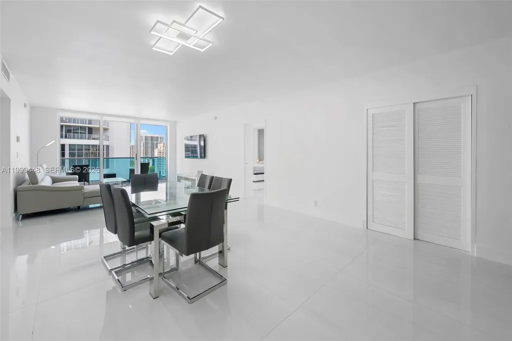 4001 S Ocean Drive Hollywood FL 33019
