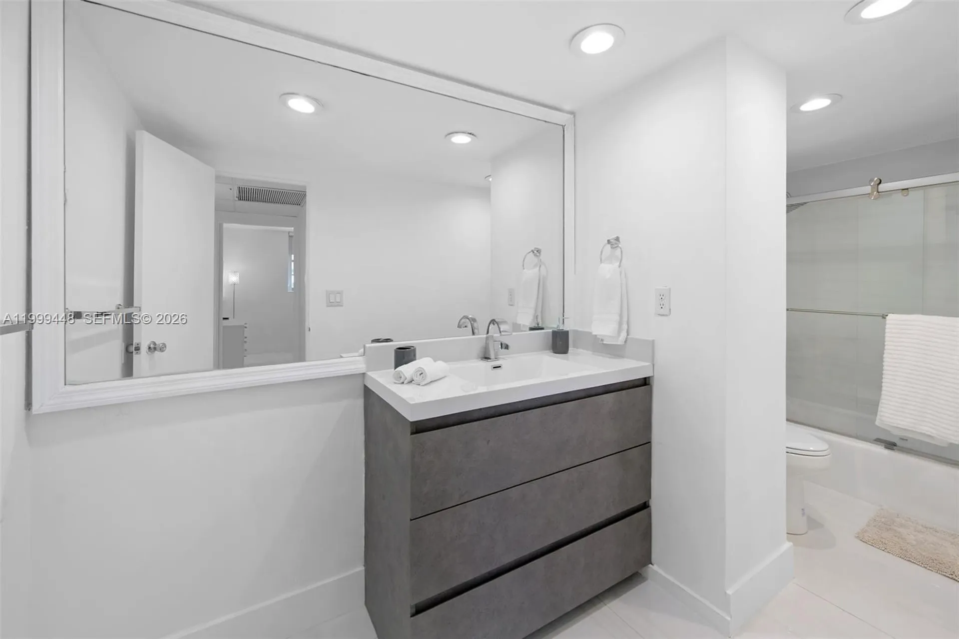 4001 S Ocean Drive Hollywood FL 33019