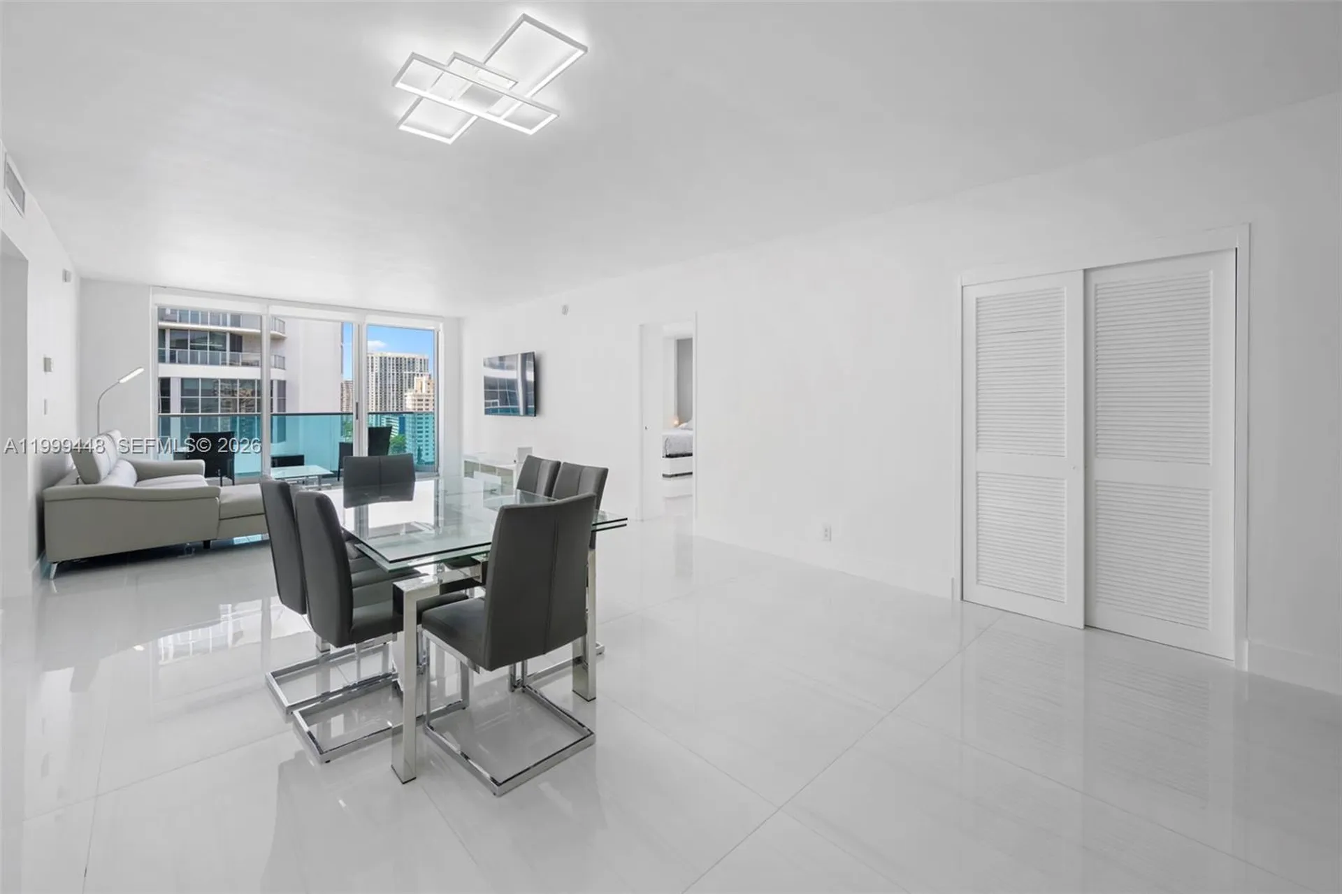 4001 S Ocean Drive Hollywood FL 33019