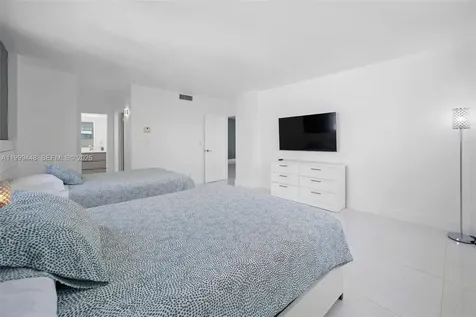 4001 S Ocean Drive Hollywood FL 33019