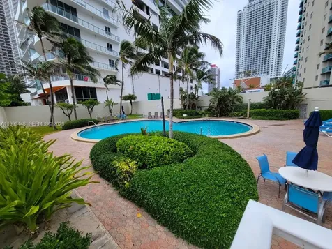 4001 S Ocean Drive Hollywood FL 33019