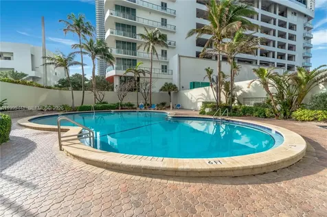 4001 S Ocean Drive Hollywood FL 33019