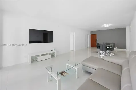 4001 S Ocean Drive Hollywood FL 33019