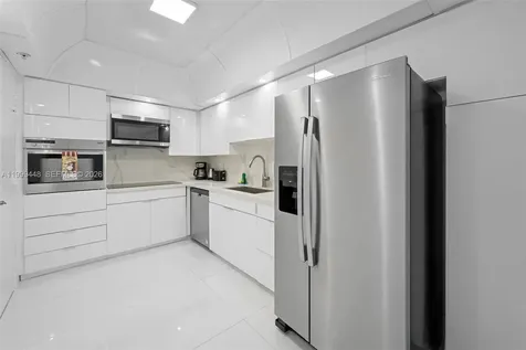 4001 S Ocean Drive Hollywood FL 33019
