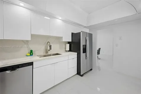 4001 S Ocean Drive Hollywood FL 33019