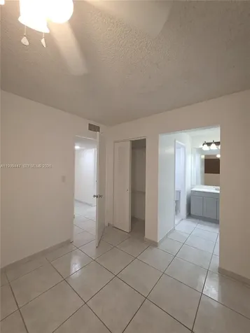 823 NE 199th Street Miami FL 33179