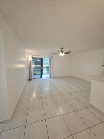 823 NE 199th Street Miami FL 33179