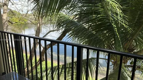 2201 W Preserve Way Miramar FL 33025