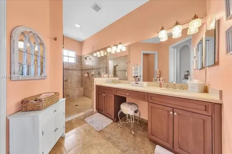8275 NW 127th Lane Parkland FL 33076