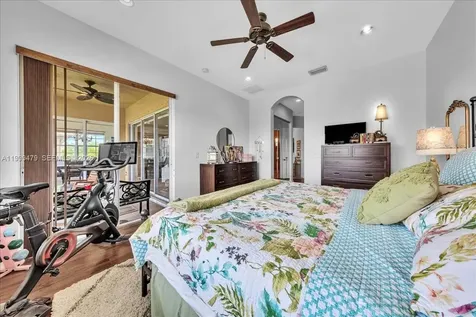 8275 NW 127th Lane Parkland FL 33076