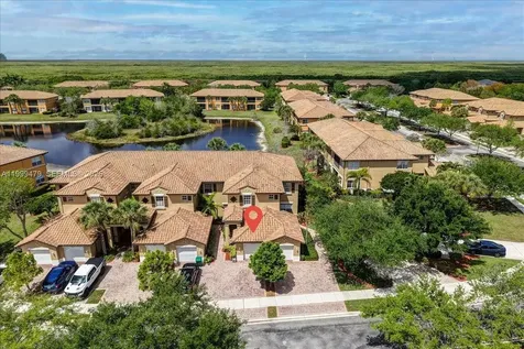 8275 NW 127th Lane Parkland FL 33076