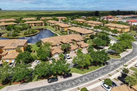 8275 NW 127th Lane Parkland FL 33076